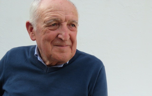 Anjel Lertxundik Ibilbide Saria jasoko du Kutxa Fundazioaren eskutik