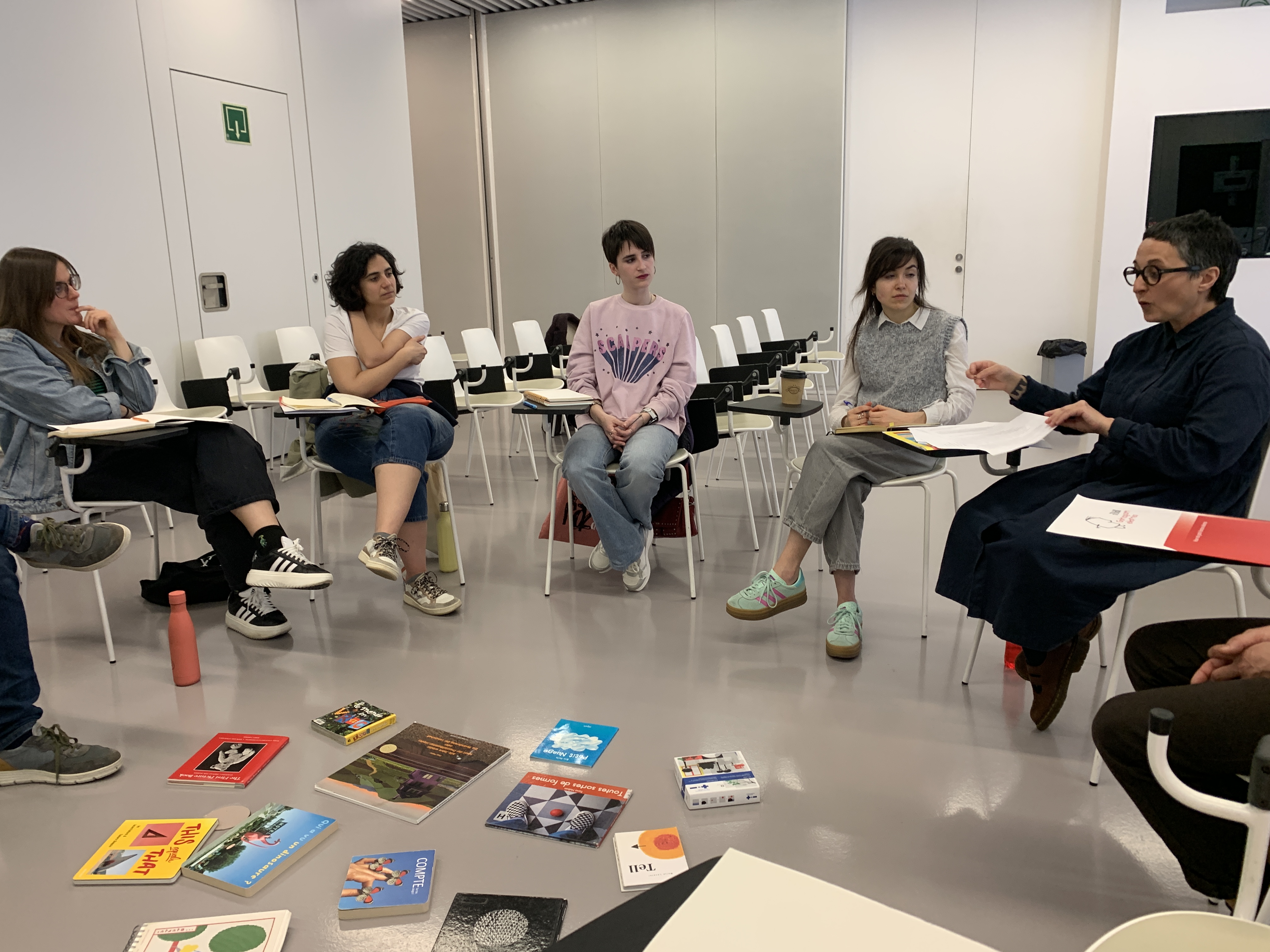 Ikusten ikasteko saioa Piu Mart�nezekin