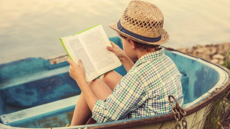 Udan ere literaturaz gozatzeko aukera